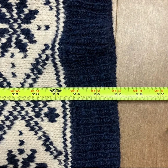 Lands End Women’s Size L (14-16) Wool Blend Sweater Snowflake Nordic Navy White - Picture 10 of 15